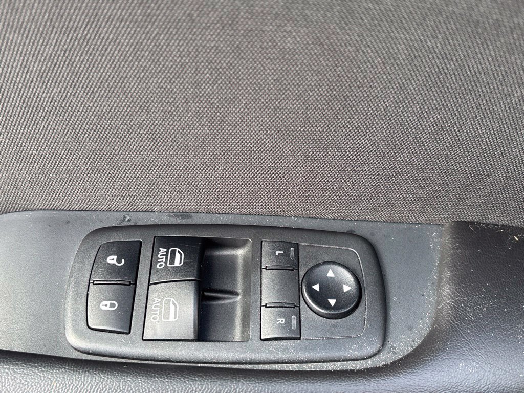 Used 2018 Dodge Challenger R/T w/ Sound Group RWD image 8