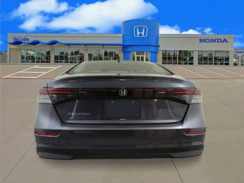 New 2026 Honda Accord SE image 3