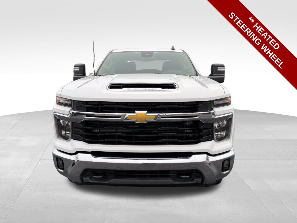 Used 2024 Chevrolet Silverado 2500 LT AWD/4WD image 11