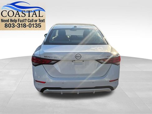 Used 2024 Nissan Sentra SV FWD image 8