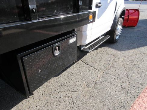Used 2018 Ford F550 4x4 Regular Cab Super Duty image 35