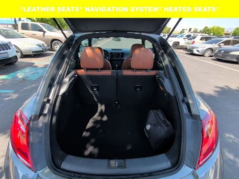 Used 2017 Volkswagen Beetle 1.8T Classic FWD image 16