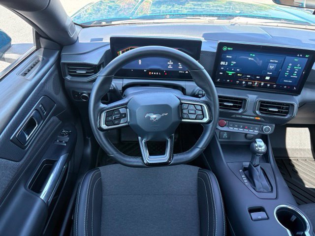 Used 2026 Ford Mustang Coupe RWD image 13
