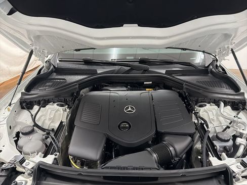 Used 2026 Mercedes-Benz GLC 300 image 31