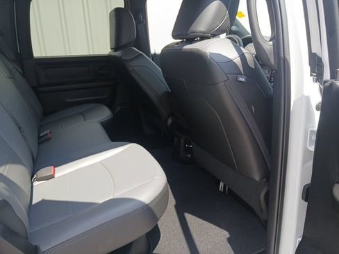 New 2026 RAM 2500 Tradesman AWD/4WD image 22