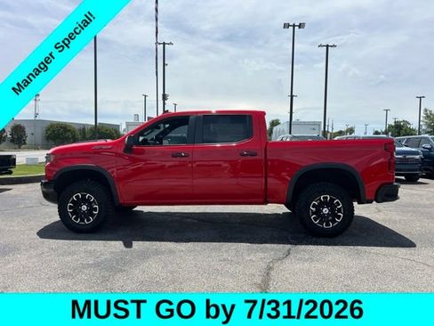 Used 2025 Chevrolet Silverado 1500 ZR2 AWD/4WD image 6