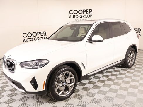 Used 2023 BMW X3 xDrive30i w/ Convenience Package AWD/4WD image 11
