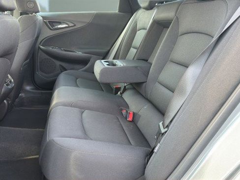 Used 2024 Chevrolet Malibu LT FWD image 18