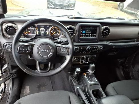 Used 2020 Jeep Wrangler Unlimited Sport S image 6