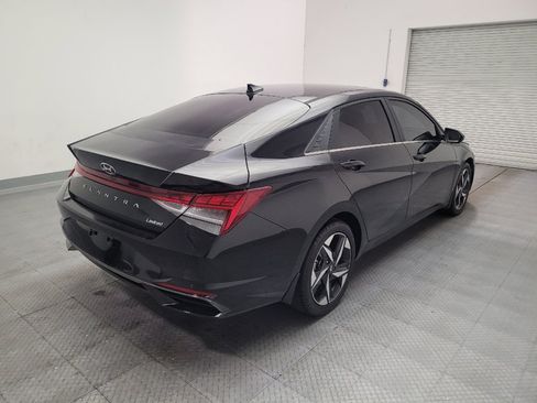 Used 2023 Hyundai Elantra Limited FWD image 9