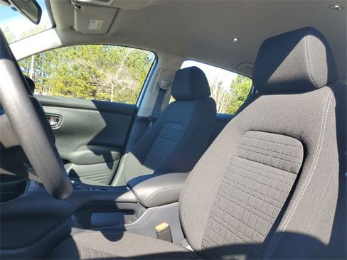 Certified 2025 Honda HR-V LX image 13