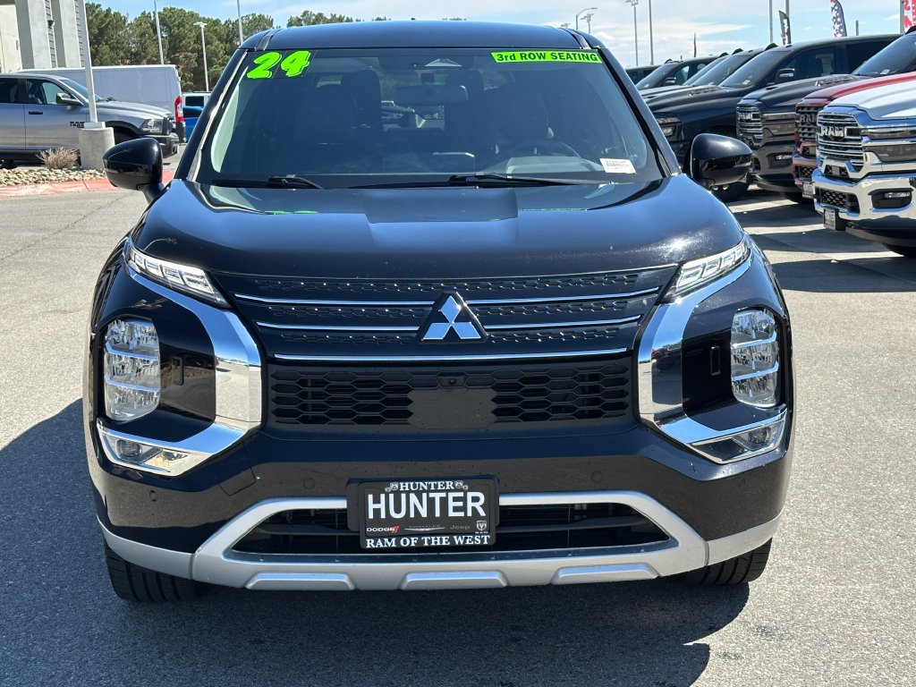 Used 2024 Mitsubishi Outlander SE AWD/4WD image 13