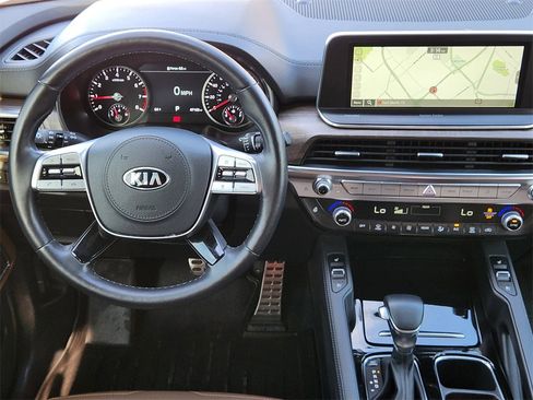Certified 2021 Kia Telluride SX w/ SX Prestige Package image 29