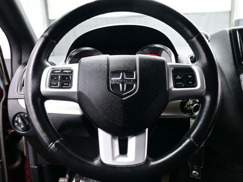 Used 2019 Dodge Grand Caravan GT image 21