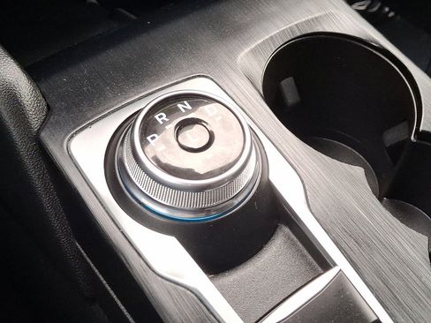 Used 2023 Ford Escape Platinum image 30