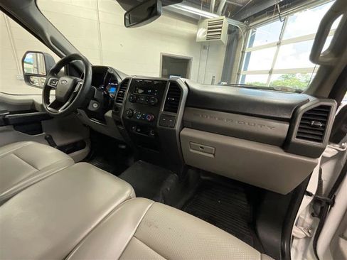 Used 2019 Ford F250 XL image 20