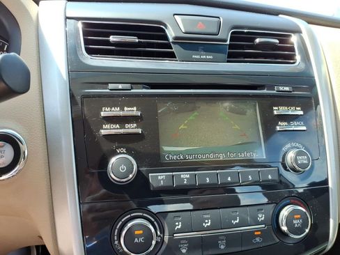 Used 2015 Nissan Altima 2.5 S w/ Power Driver Seat Package FWD image 13