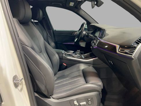 Used 2019 BMW X5 xDrive40i w/ Premium Package image 18