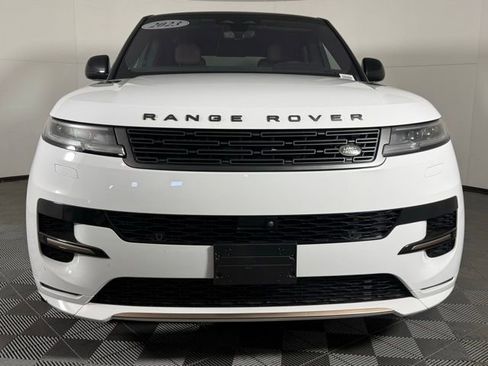 Used 2023 Land Rover Range Rover Sport SE Dynamic image 11