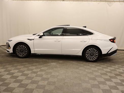 Used 2025 Hyundai Sonata Limited image 2