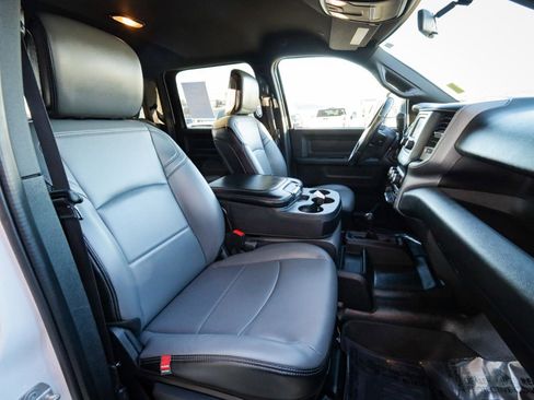 Used 2023 RAM 2500 Tradesman w/ Chrome Appearance Group image 23