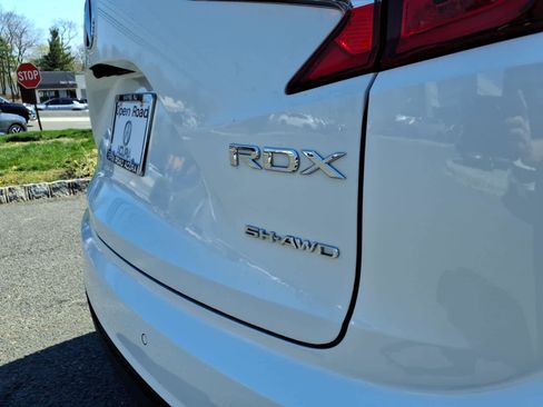 Certified 2023 Acura RDX AWD w/ Advance Package image 17