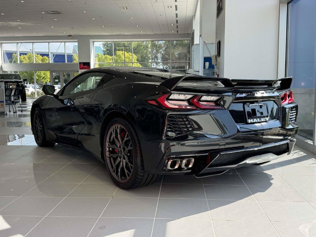 Used 2023 Chevrolet Corvette Stingray Premium Cpe w/ Z51 Performance Package RWD image 24