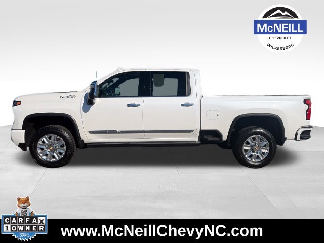 Used 2025 Chevrolet Silverado 2500 High Country w/ Technology Package AWD/4WD image 5