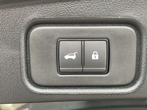 New 2026 Nissan Pathfinder Platinum AWD/4WD image 13