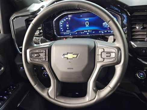 Used 2025 Chevrolet Silverado 1500 High Country w/ Technology Package AWD/4WD image 27