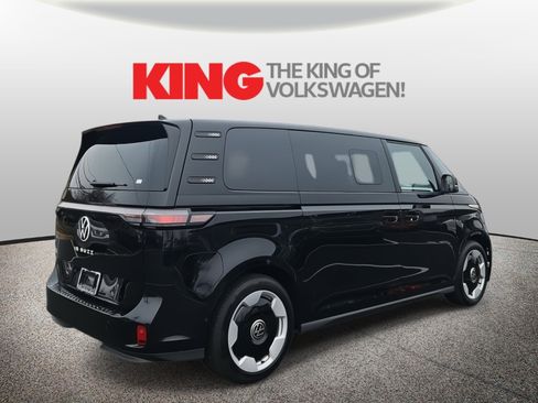 New 2025 Volkswagen ID. Buzz Pro S image 3