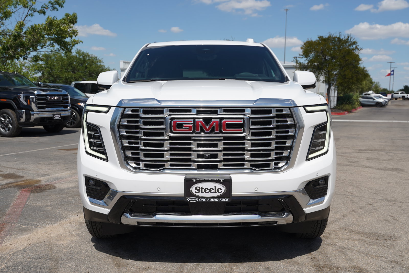 New 2026 GMC Yukon Denali w/ Advanced Technology Package RWD image 3