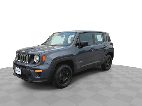 Used 2020 Jeep Renegade Sport image 4