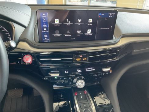 Certified 2025 Acura MDX SH-AWD image 16