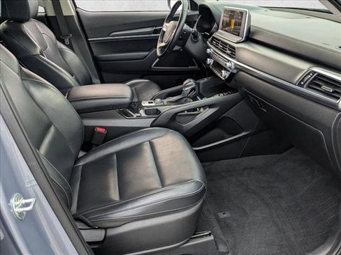 Used 2022 Kia Telluride S FWD image 24