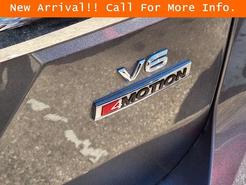 Used 2018 Volkswagen Atlas SEL AWD/4WD image 10