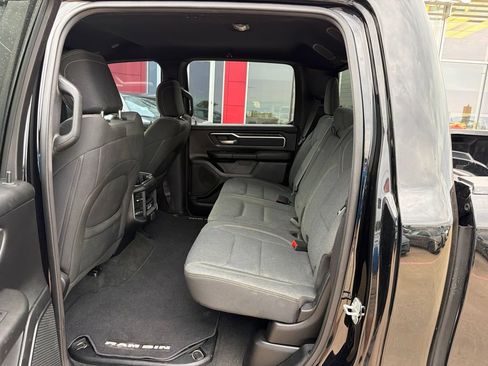 Used 2021 RAM 1500 Big Horn RWD image 16