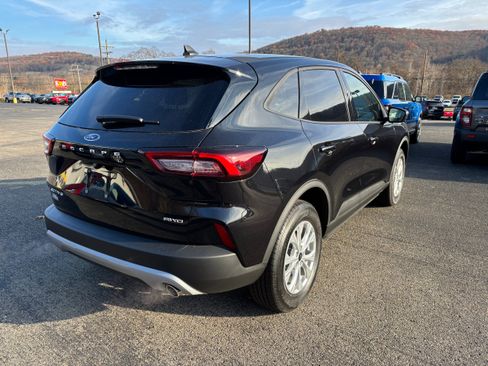 New 2026 Ford Escape Active w/ Cold Weather Package image 4