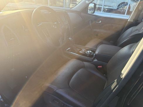 Used 2021 INFINITI QX80 Premium Select w/ All-Season Package image 10
