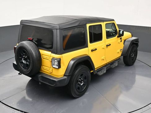 Used 2020 Jeep Wrangler Unlimited Sport AWD/4WD image 16