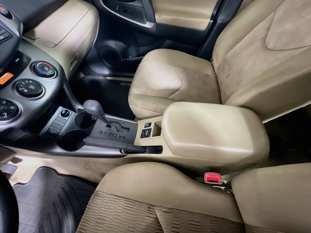 Used 2012 Toyota RAV4 FWD w/ Value Pkg image 23