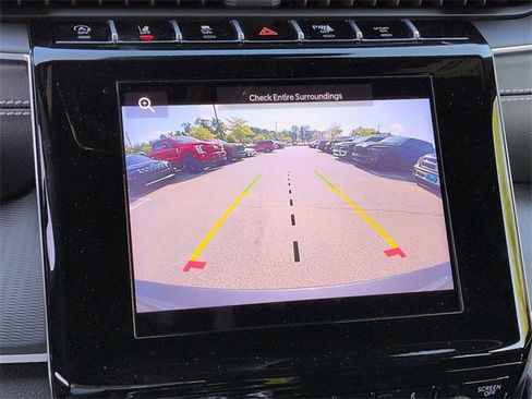 Certified 2024 Jeep Grand Cherokee Altitude image 22