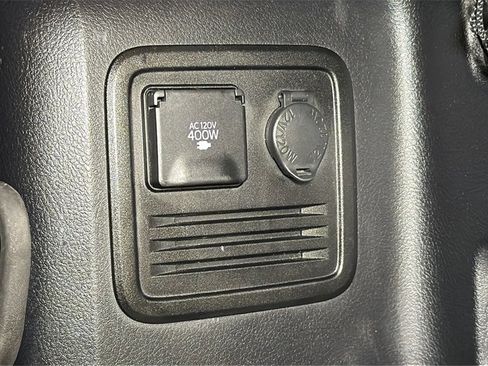 Used 2018 Toyota 4Runner SR5 image 15