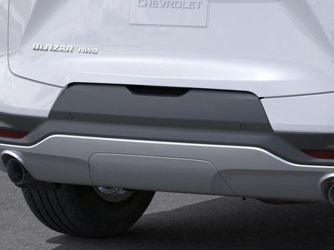 New 2026 Chevrolet Blazer LT w/ Convenience Package AWD/4WD image 14