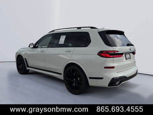 Used 2023 BMW X7 xDrive40i w/ Dynamic Handling Package AWD/4WD image 5