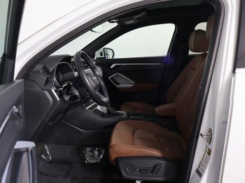 Used 2021 Audi Q3 2.0T Premium image 10