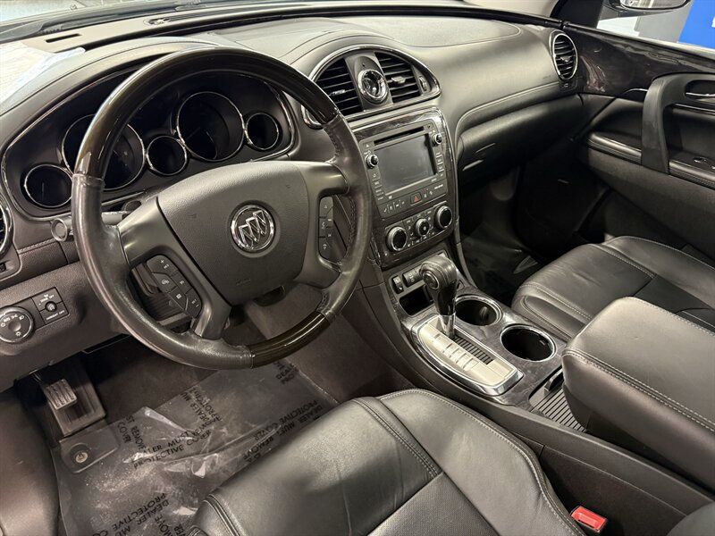 Used 2015 Buick Enclave Leather AWD/4WD image 3