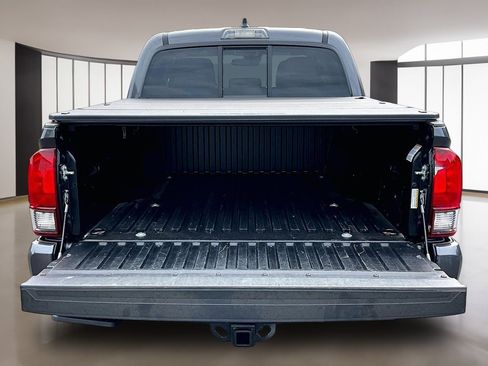 Used 2023 Toyota Tacoma SR AWD/4WD image 7