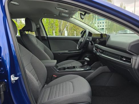 Certified 2025 Kia K4 EX FWD image 12