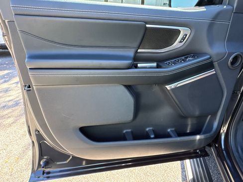 New 2025 Ford Expedition Max Platinum w/ Stealth Performance Package image 10